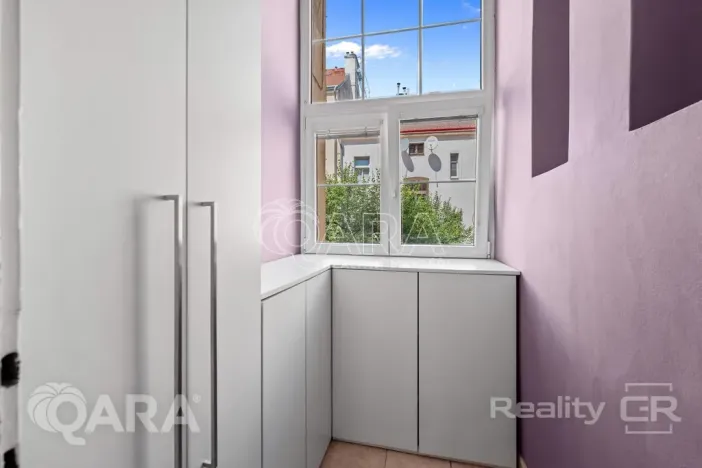 Pronájem bytu 2+1, Praha - Žižkov, Roháčova, 75 m2