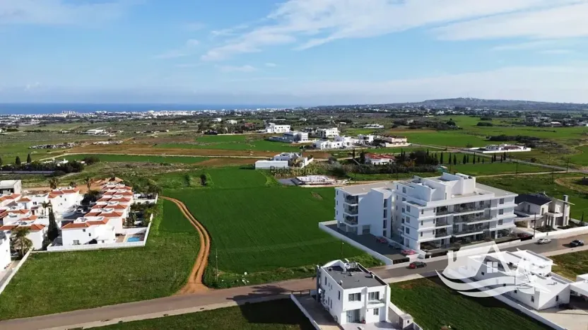 Prodej bytu 2+1, Paralimni, Kypr, 74 m2