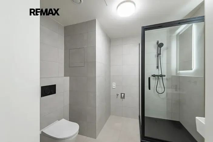 Pronájem bytu 2+kk, Praha - Strašnice, Strančická, 48 m2