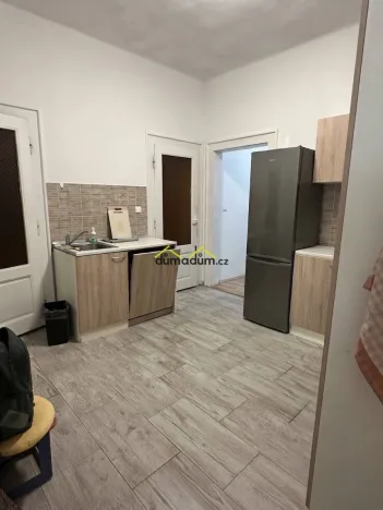 Pronájem bytu 3+1, Praha, Vrchlického, 70 m2