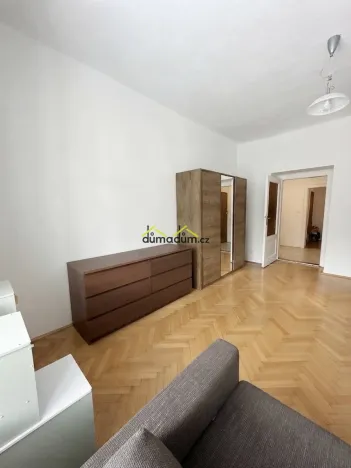 Pronájem bytu 3+1, Praha, Vrchlického, 70 m2