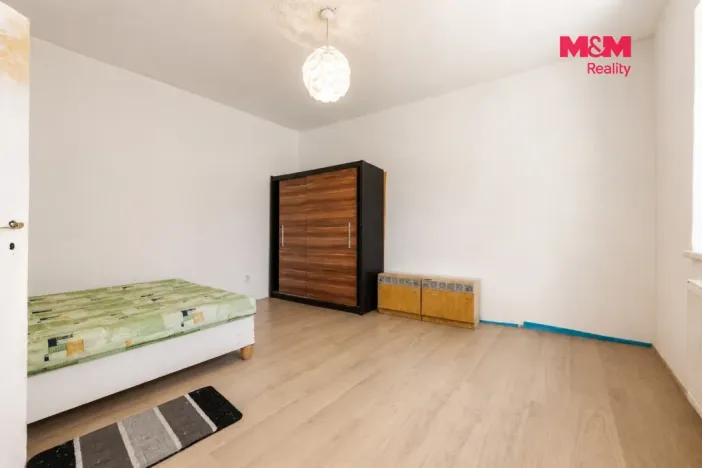 Prodej obchodního prostoru, Přerov - Přerov VI-Újezdec, Hlavní, 220 m2