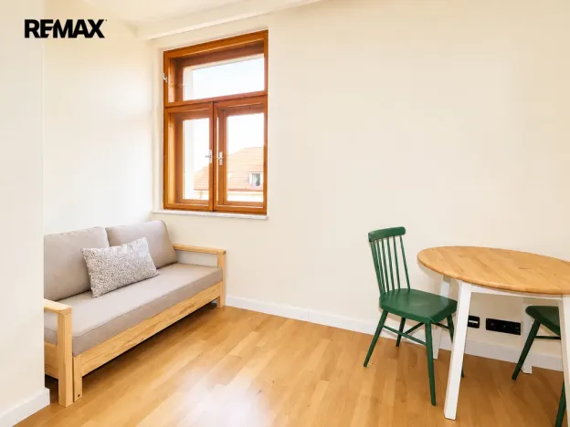 Pronájem bytu 1+kk, Praha - Žižkov, Ondříčkova, 30 m2