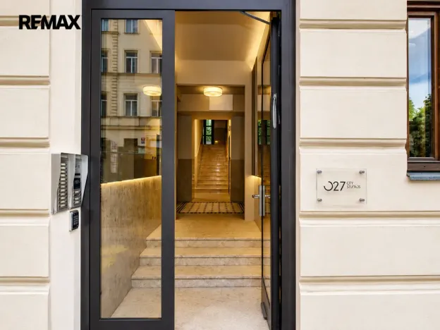 Pronájem bytu 1+kk, Praha - Žižkov, Ondříčkova, 30 m2