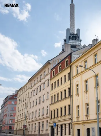 Pronájem bytu 1+kk, Praha - Žižkov, Ondříčkova, 30 m2
