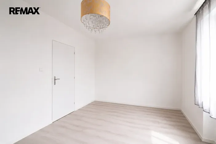 Prodej rodinného domu, Postupice, náměstí Sv. Čecha, 126 m2