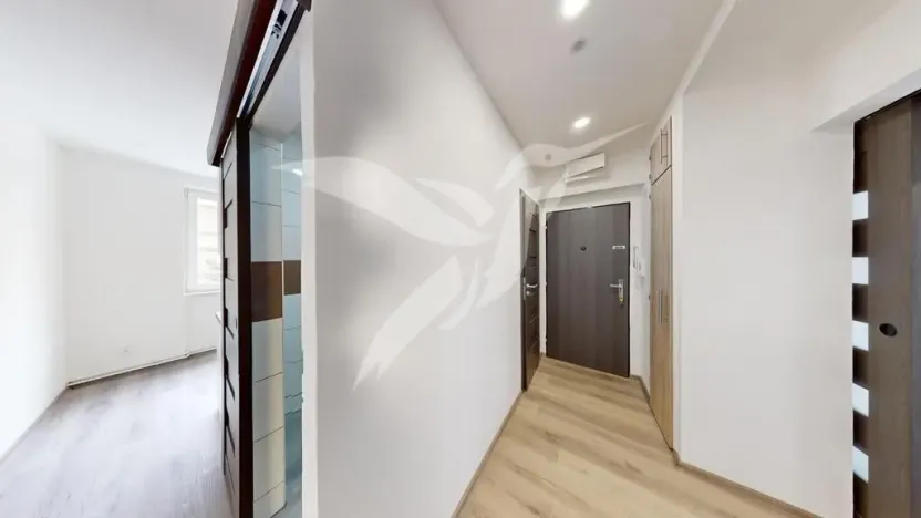 Pronájem bytu 3+1, Plzeň, Guldenerova, 70 m2
