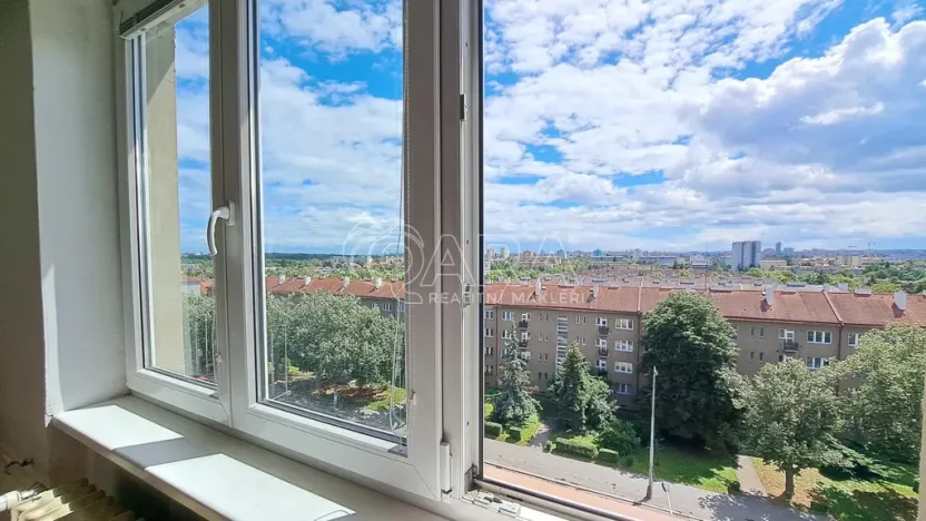 Prodej bytu 3+1, Praha - Strašnice, Černokostelecká, 63 m2