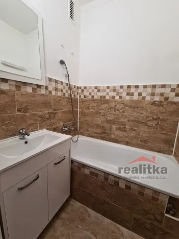 Pronájem bytu 2+1, Opava - Město, Pekařská, 56 m2