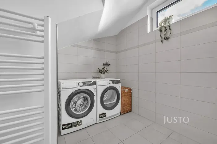 Prodej bytu 4+kk, Býkev, 128 m2