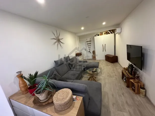 Prodej bytu 2+1, Byšice, 53 m2
