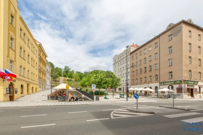Pronájem bytu 2+kk, Praha - Žižkov, Husitská, 40 m2