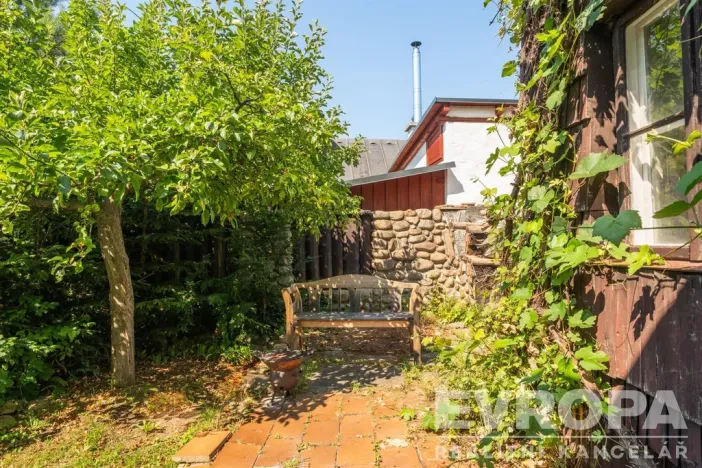 Prodej rodinného domu, Vrchlabí, U lázní, 200 m2