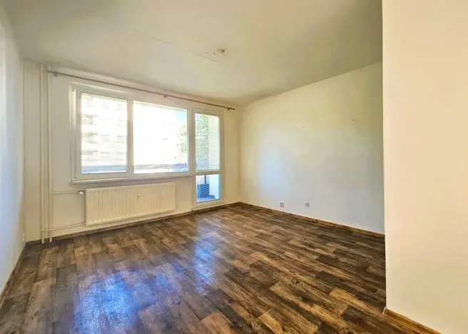 Pronájem bytu 2+1, Zlín, Slunečná, 57 m2