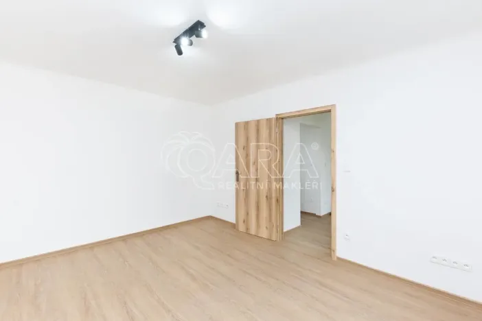 Pronájem bytu 1+1, Sezimovo Ústí, Lipová, 31 m2