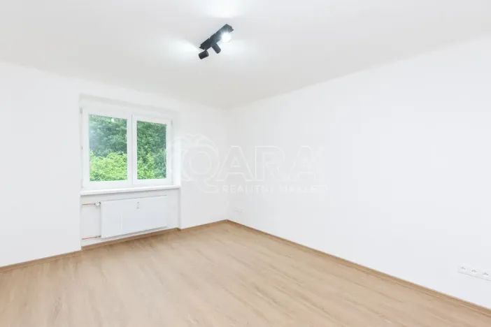 Pronájem bytu 1+1, Sezimovo Ústí, Lipová, 31 m2