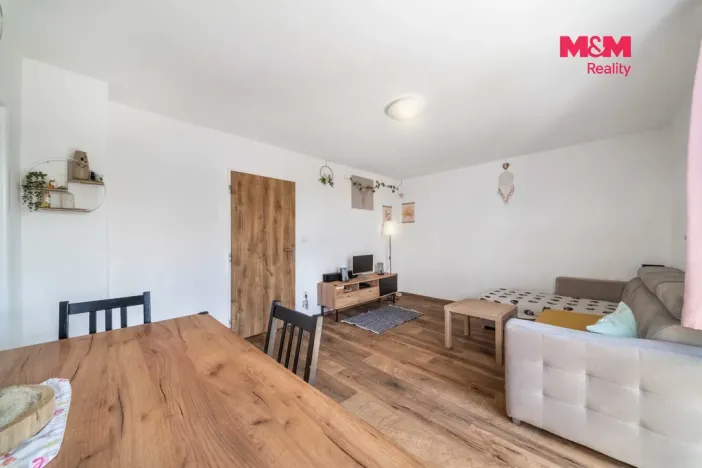 Prodej bytu 3+1, Plzeň - Lobzy, Rokycanská, 64 m2