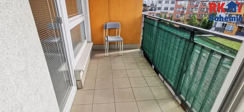 Pronájem bytu 2+kk, Praha - Vysočany, Pod Harfou, 57 m2