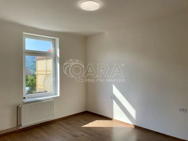 Pronájem bytu 1+1, Králův Dvůr - Počaply, Plzeňská, 35 m2