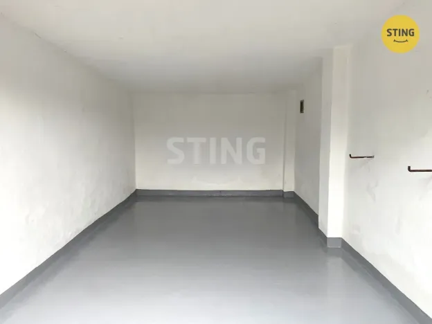 Pronájem garáže, Opava - Předměstí, 18 m2