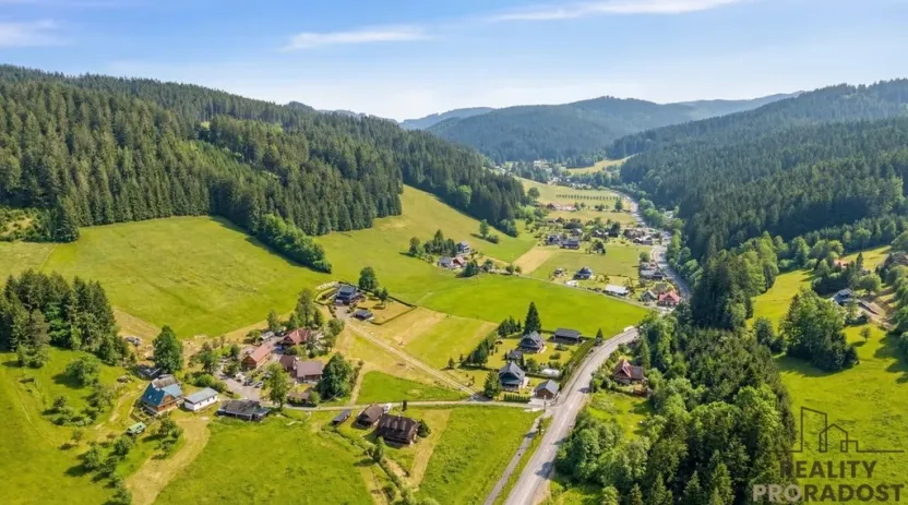 Prodej pozemku pro bydlení, Velké Karlovice, 17407 m2