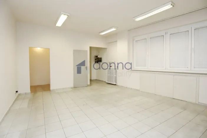 Pronájem obchodního prostoru, Praha, Štěpánská, 81 m2