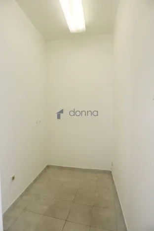 Pronájem obchodního prostoru, Praha, Štěpánská, 81 m2