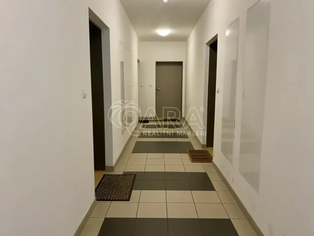 Pronájem bytu 2+kk, Praha - Hlubočepy, Devonská, 64 m2