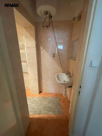 Pronájem bytu 2+1, Karlovy Vary, Tržiště, 59 m2