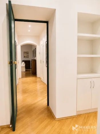 Pronájem bytu 3+1, Praha - Nové Město, Odborů, 81 m2