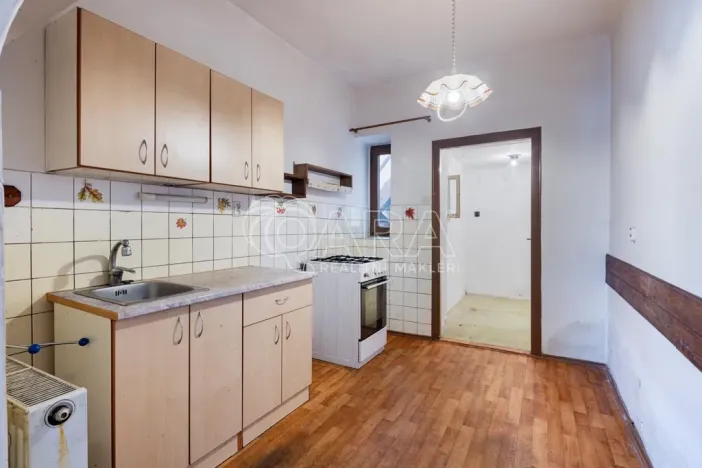 Prodej rodinného domu, Kostelec nad Černými lesy - Kostelec nad Černými Lesy, Jánské náměstí, 170 m2