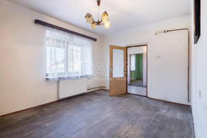 Prodej rodinného domu, Kostelec nad Černými lesy - Kostelec nad Černými Lesy, Jánské náměstí, 170 m2