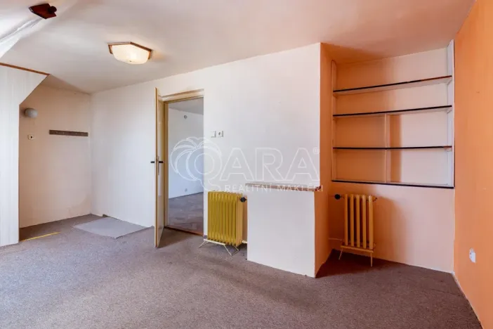 Prodej rodinného domu, Kostelec nad Černými lesy - Kostelec nad Černými Lesy, Jánské náměstí, 170 m2