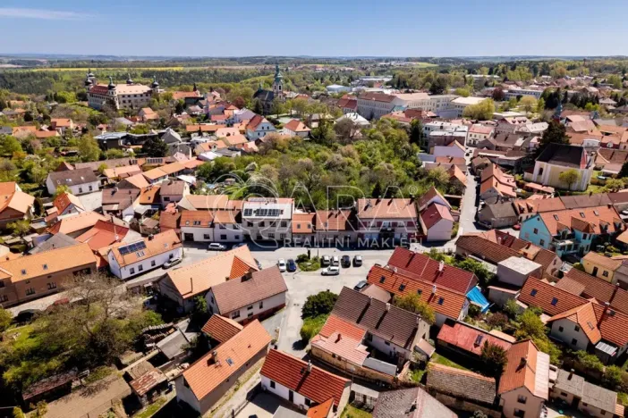 Prodej rodinného domu, Kostelec nad Černými lesy - Kostelec nad Černými Lesy, Jánské náměstí, 170 m2