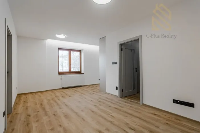 Pronájem bytu 2+kk, Louny, Na Valích, 65 m2