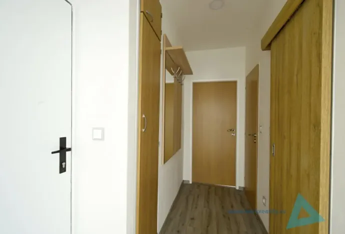 Pronájem bytu 2+1, Nová Paka, U Studénky, 53 m2