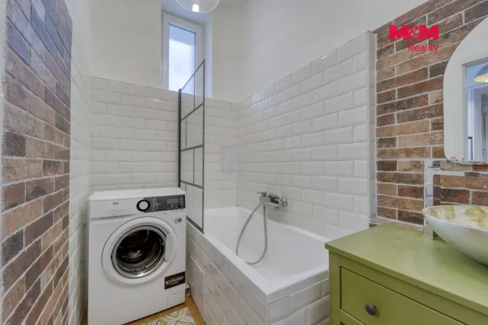 Prodej bytu 2+kk, Praha - Holešovice, Argentinská, 54 m2