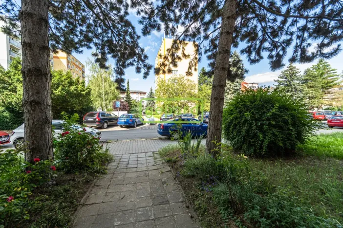 Prodej bytu 2+1, Roztoky, Masarykova, 54 m2