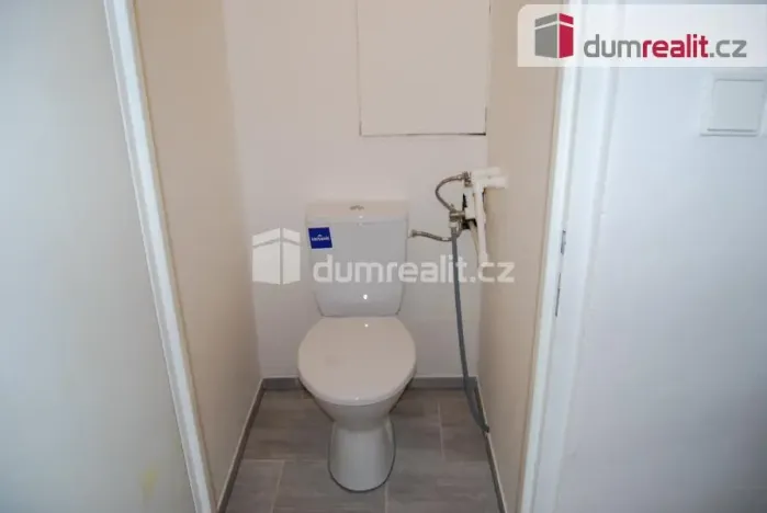Pronájem bytu 1+1, Kralupy nad Vltavou - Lobeček, Předmostí, 34 m2