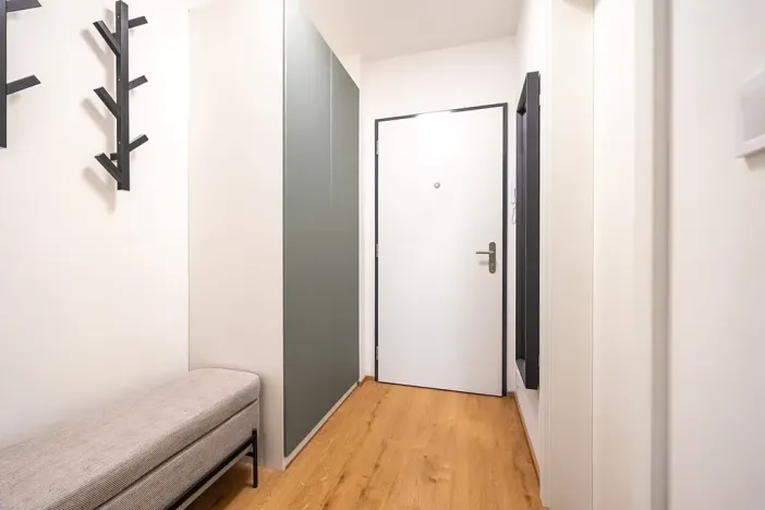 Prodej bytu 1+kk, Praha, Milánská, 31 m2