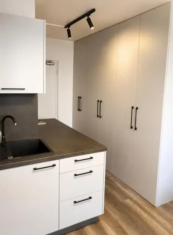 Pronájem bytu 1+kk, Praha - Střížkov, Děčínská, 30 m2