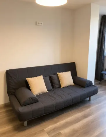 Pronájem bytu 1+kk, Praha - Střížkov, Děčínská, 30 m2