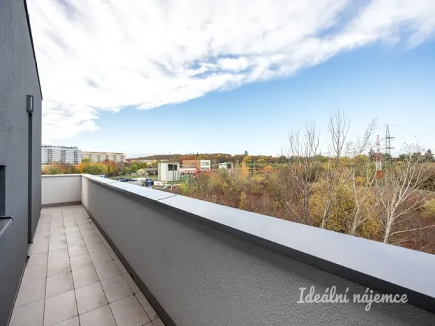 Pronájem bytu 2+kk, Praha - Střížkov, Bešťákova, 65 m2