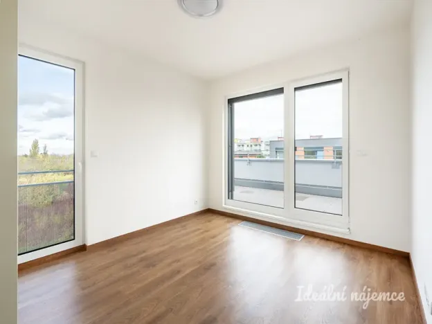 Pronájem bytu 2+kk, Praha - Střížkov, Bešťákova, 65 m2