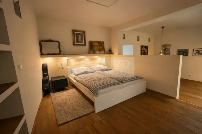 Pronájem bytu 2+kk, Praha - Nové Město, Senovážné náměstí, 83 m2