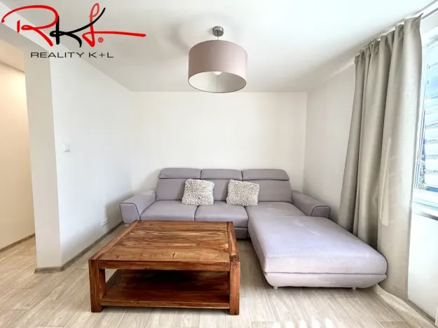 Pronájem bytu 2+1, Praha - Libeň, Sokolovská, 64 m2