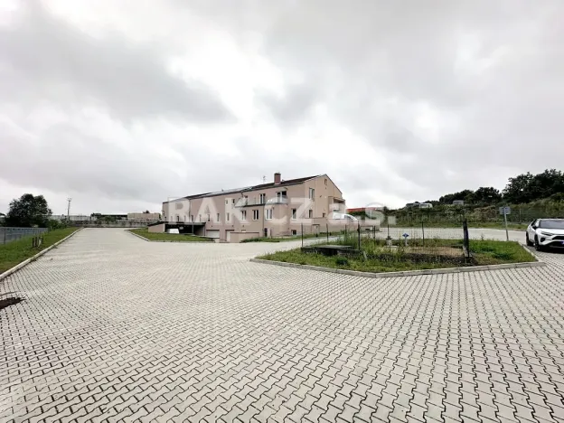 Pronájem skladu, Dobřejovice, 600 m2