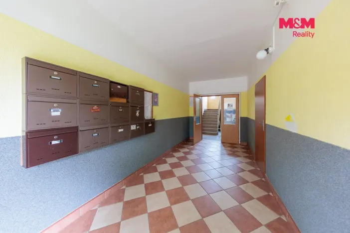 Prodej bytu 2+1, Rotava, Sídliště, 53 m2