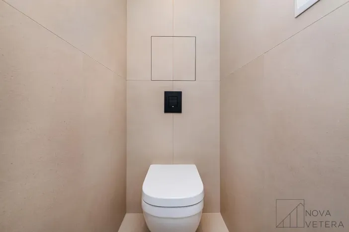 Prodej bytu 3+kk, Praha - Holešovice, Komunardů, 87 m2