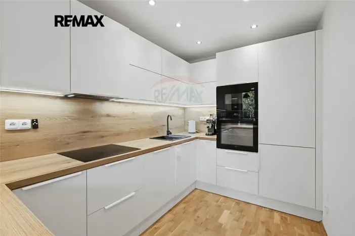 Prodej bytu 3+kk, Praha - Braník, Údolní, 68 m2